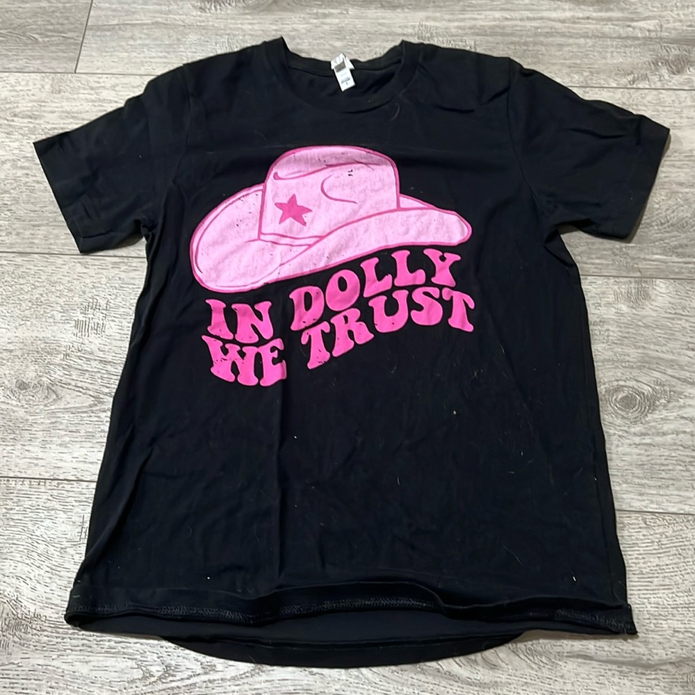 In Dolly We Trust Tee